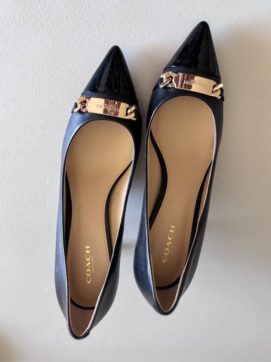 Coach Shoes - Coach Bowery Pump Size 8.5B